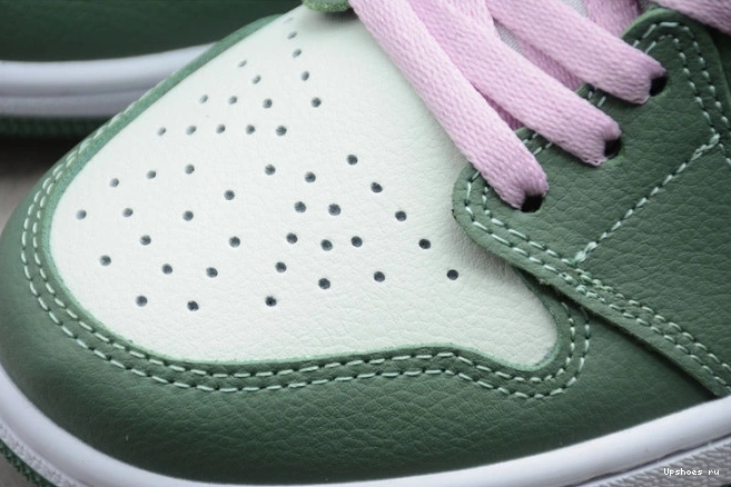 Dutch CZ0774-300 Green 1 Mid Jordan 0728
